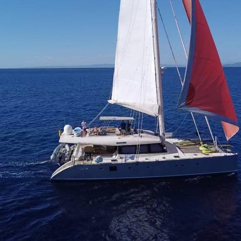 Best Blue Voyage - Catamaran Sunreef 62 SEOS